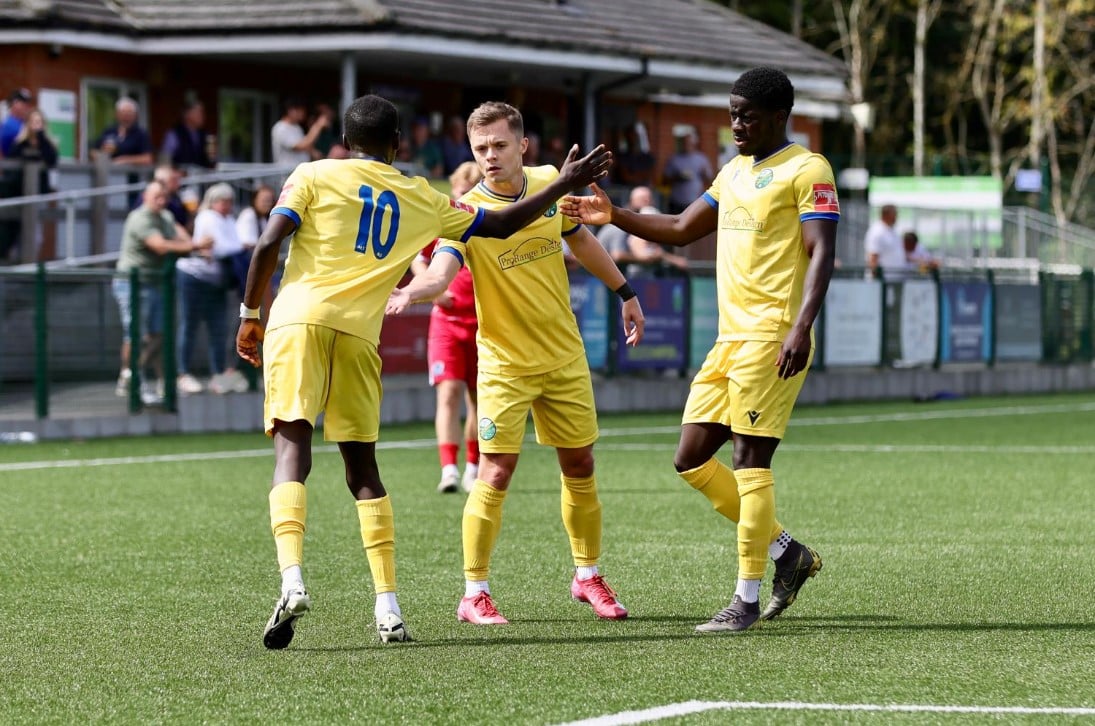 ASCOT SEEK OPENING SUNDAY SUCCESS - Ascot United Football Club